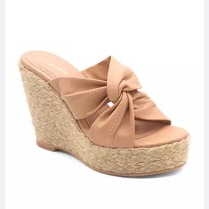 Kaanas Malang Nutmeg Wedges